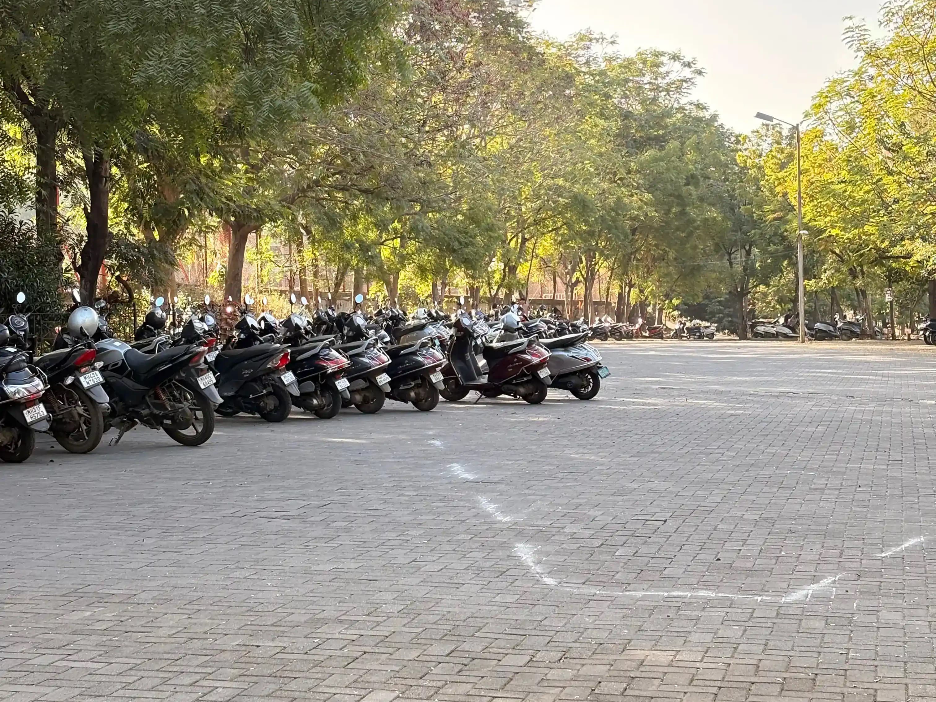 Ramdeobaba University Academic Building photo 6